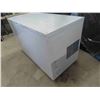 Image 2 : Frigidaire Deep Freeze 32'' x 56'' x 28'' 