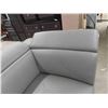 Image 4 : New Corner of Leather/Leather-Style Sectional