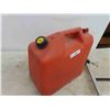 Image 3 : Rolling Magnet 18'' Wide , Gas Can 