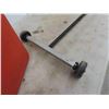 Image 4 : Rolling Magnet 18'' Wide , Gas Can 