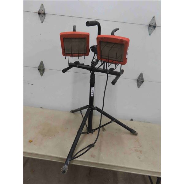 Hausman Halogen Double Light on Stand 