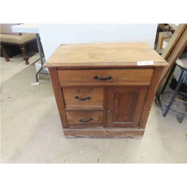 Wash Stand 27'' x 16'' x 28'' 
