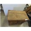 Image 3 : Wash Stand 27'' x 16'' x 28'' 