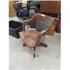 Image 2 : Wood Swivel Office Chair 