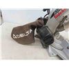 Image 3 : Delta 10'' Compound Miter Saw 