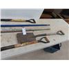 Image 6 : 5 Yard Tools: Fencing Bar, Spade, Shovels 