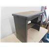 Image 2 : Metal Desk / Power Tool Stand 27'' x 30'' x 17'' 