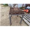 Image 1 : Steel Table 27'' x 23'' x 28'' 