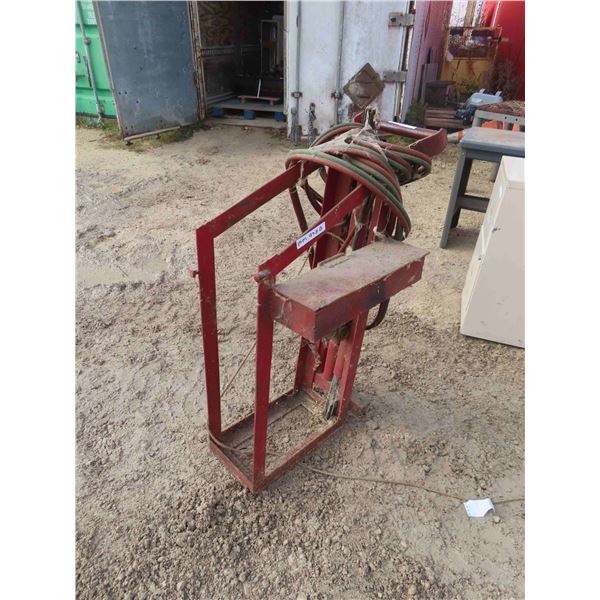 Acetylene Torch, Hoses, Stand with Accessories 