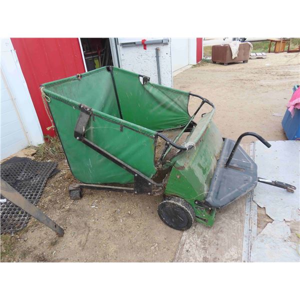 John Deere 38'' Lawn Sweep 