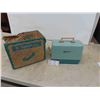 Image 1 : Signature JR Electric Sewing Machine 