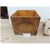 Image 2 : Manitoba Canadian Butter Box , Cyclone Broadcaster 
