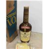Image 2 : 1969 Seagrams V.O. Canadian Whiskey with Pump, Original Box 
