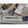 Image 2 : New Saws, Tape Measure, Measuring Device, Pad Holder 