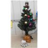 Image 1 : Fibre Optic Tree 38'' with Decorations - Works 