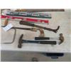 Image 2 : Saws, Hammer, Framing Nailer, Level, Nail Puller 