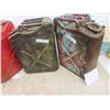 Image 2 : 5 Military Gas Cans 
