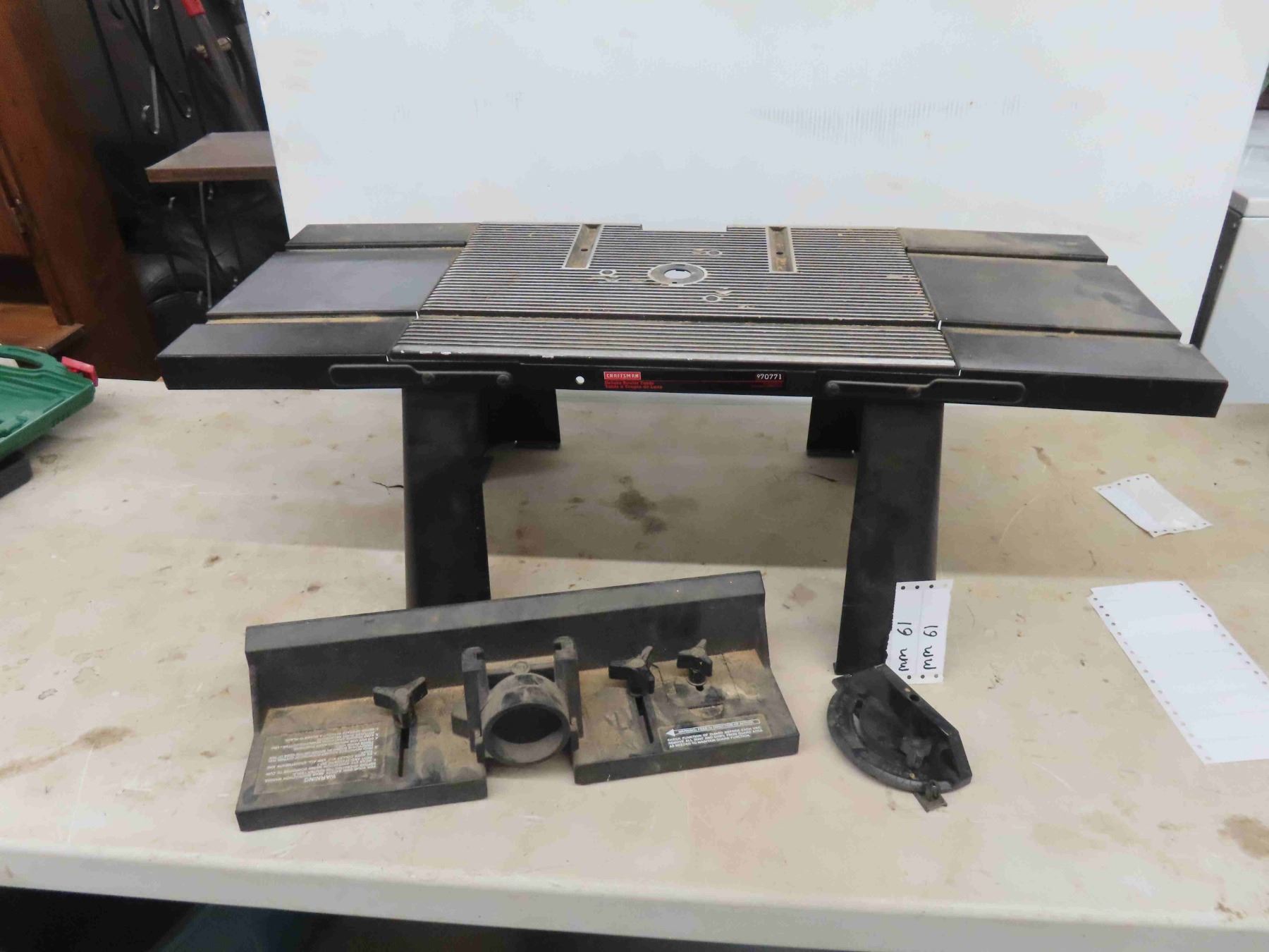 Craftsman Deluxe Router Table