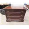 Image 1 : Gibbard 3 Drawer Dresser 31'' x 40'' x 20'' 