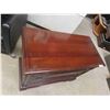 Image 3 : Gibbard 3 Drawer Dresser 31'' x 40'' x 20'' 