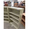 Image 2 : 2 Metal Shelves 48'' x 31'' x 10'' 