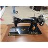 Image 2 : Singer Treadle Sewing Machine 