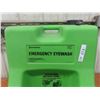 Image 2 : Sperian Emergency Eyewash Safety Station 