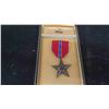 Image 2 : WW2 USA Bronze Star Medal with Ribbon Bar in Issued Case 