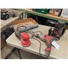 Image 2 : 3 Power Tools: Black and Decker 1/2'' Drill & Orbital Sander, Craftsman