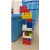 Image 2 : Tote Full of Mega Blocks with Lid 