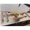 Image 1 : Hand Yard Tools: Shovel, Snow Push, Squeegee, 2 Handle Extensions