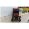 Image 2 : Ducks Unlimited Model of an Antique Delivery Truck Hand Painted
