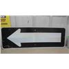 Image 2 : Maximum Rolling Toolbag , 1 Way Sign, 2 Bow Saws