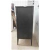 Image 2 : 4 Drawer Chest 34'' x 18'' x 43'' H - Top Handle Missing, Pictured 