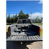 Image 10 : 2006 GMC 3/4 ton 4x4, 261,708 km (Sharp), 4x4, ext. cab, V8 Auto, 5th Wheel, headache rack, tool box