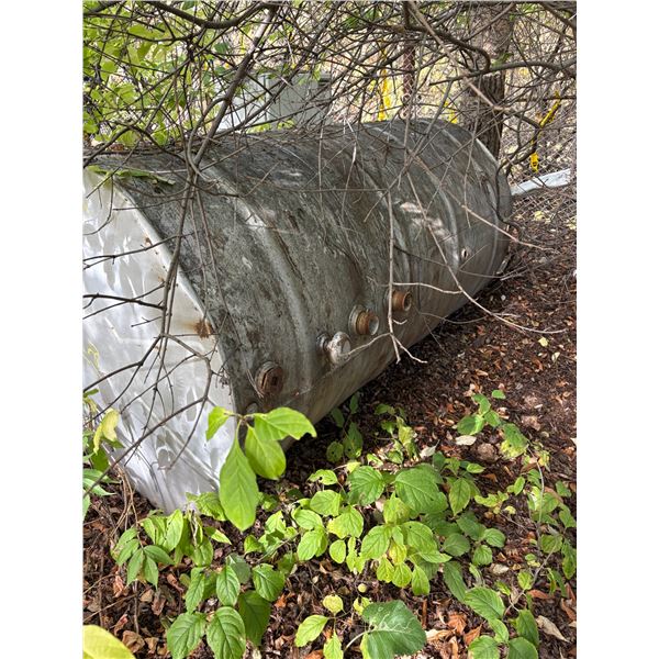 Approx 500 gal Fuel Tank.