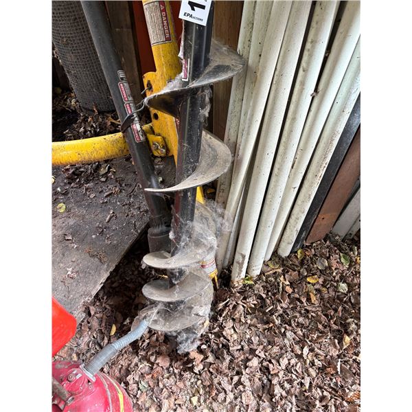 FieldMaster 3pt Auger. C/w 2 bits. ?