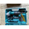 Image 1 : As new Makita electric angle grinder