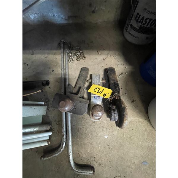 3 Truck hitches w/ equalizer bars