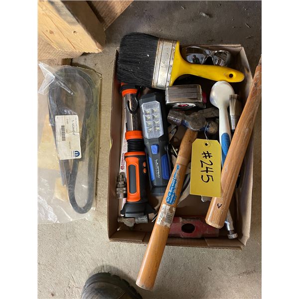 2 Work lights, hammer, paint brushes