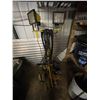 Image 1 : 2 Work lights, ext. cord, circular saw