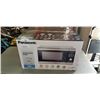 Image 2 : PANASONIC GENIUS 1.3 CU FT MICROWAVE - TESTED WORKING, RETAIL $399