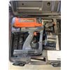 Image 2 : GYP FAST COIL NAILER