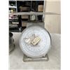 Image 2 : LOT OF 5 SHAKER SIVES AND 50LB SCALE