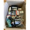 Image 1 : BOX OF ASSORTED SCREWS AND HARDWARE PACKS