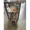 Image 1 : BUNDLE OF GARDEN TOOLS