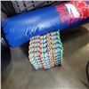 Image 2 : INFLATABLE PUNCHING BAG AND PUZZLE FLOOR