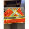 Image 8 : 3 HIGH VIS VESTS AND 2 HARD HATS ONE HAS EAR PROTECTION AND FACE SCREEN