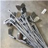 Image 2 : BUNDLE OF GOLF CLUBS
