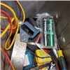 Image 2 : TOTE OF EXTENSION CORDS